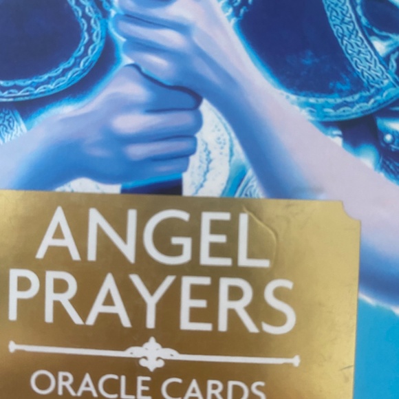 Kyle Gray “Angel Prayers” oracle cards - Picture 9 of 12